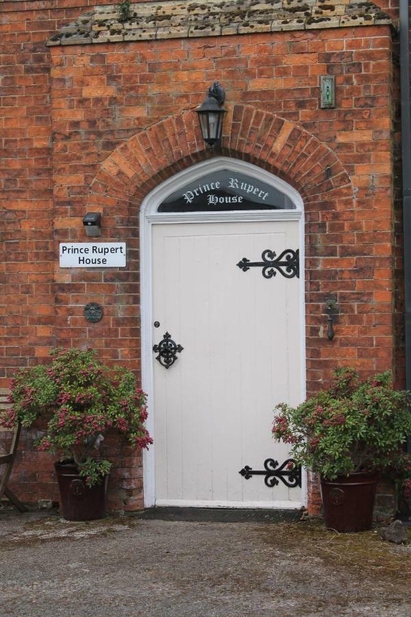 Rupert House At The Red House Estate